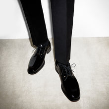 Load image into Gallery viewer, Christian Louboutin Chambeliss Men Shoes | Color Black
